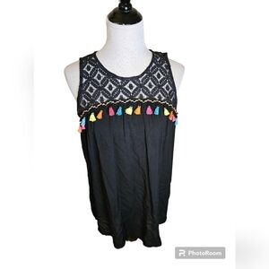 Cha cha vente black Tassel tank size large